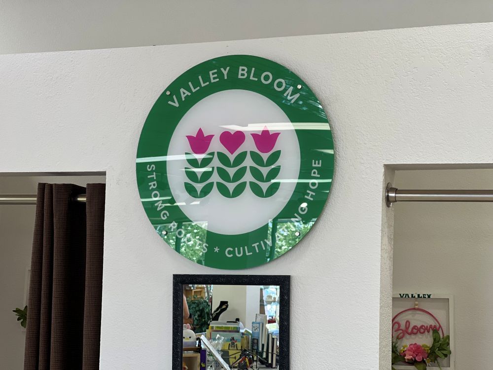 Acrylic signage for business in Arizona